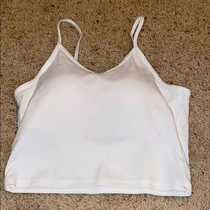 Whit cropped tank top